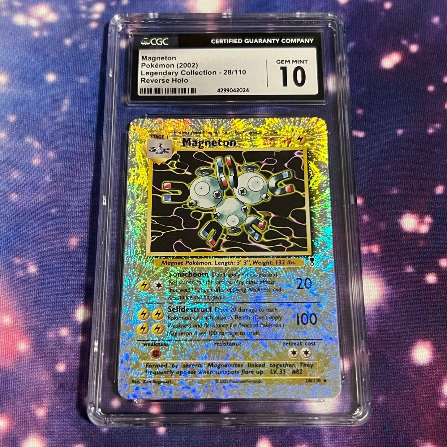 CGC 10 GEM MINT Magneton 28/110 Pokémon Legendary Collection Reverse (PSA/BGS)