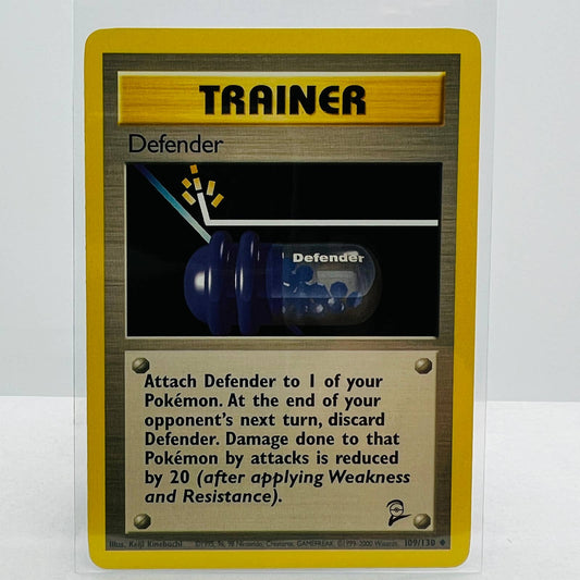 Pokémon Defender Trainer 109/130 Base Set 2 Pokemon 2000 WOTC Common Card NM-MT